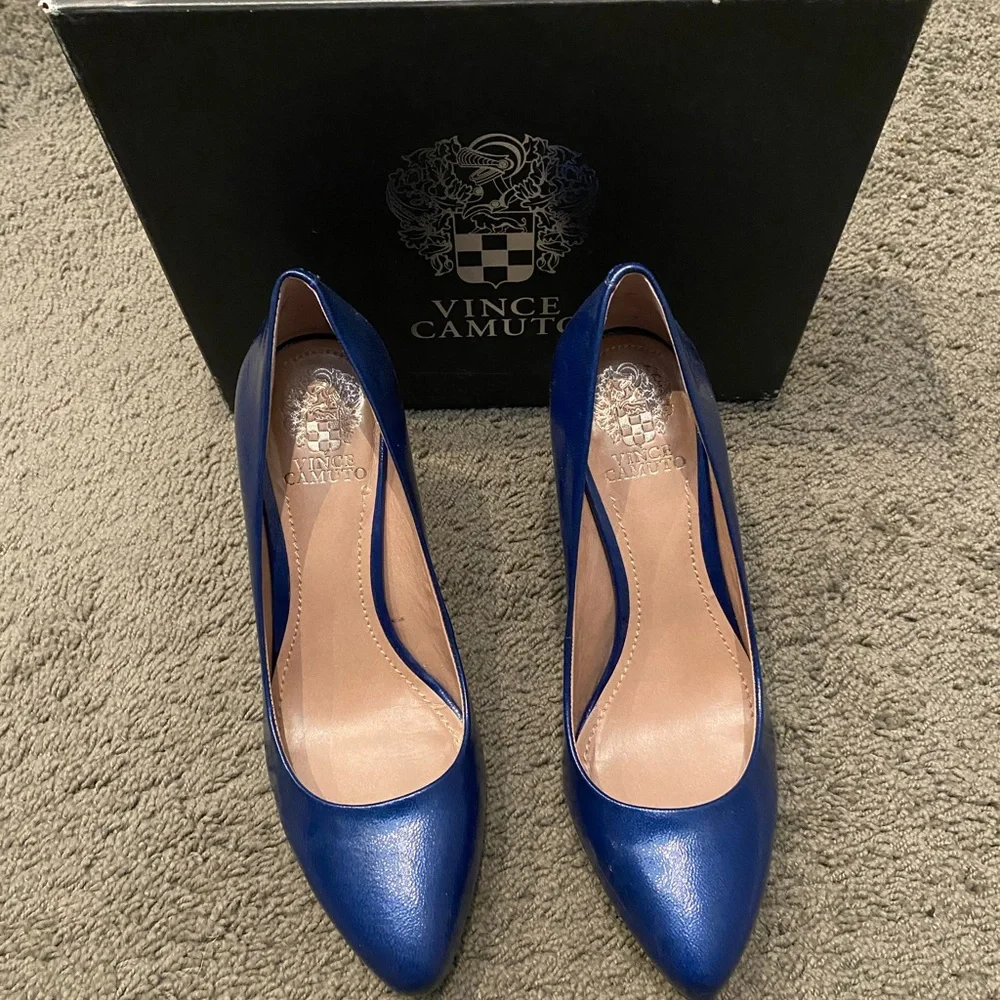 Vince Camuto Blue heels